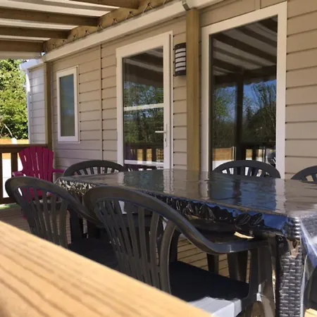 Domaine Du Blanc Pignon 2* La Calotterie