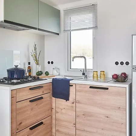 Camping Domaine Du Blanc Pignon