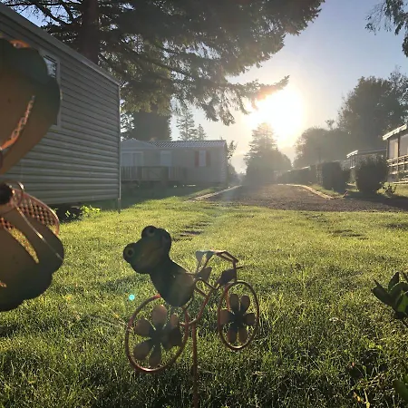 Domaine Du Blanc Pignon 2* La Calotterie