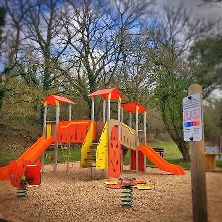 Domaine Du Blanc Pignon Camping La Calotterie