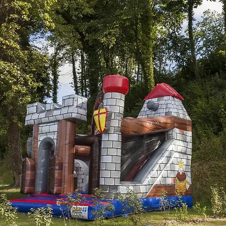 Domaine Du Blanc Pignon Camping