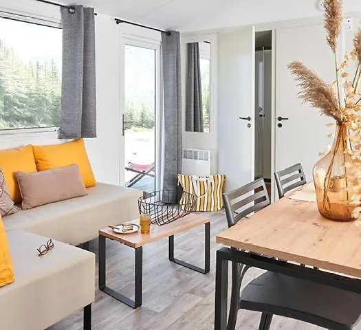 Camping Domaine Du Blanc Pignon La Calotterie