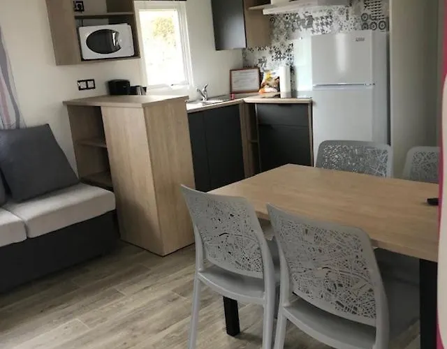 Domaine Du Blanc Pignon