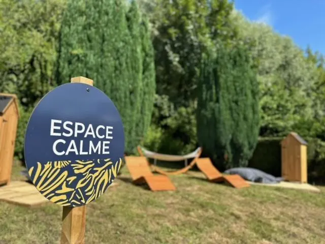 Camping Domaine Du Blanc Pignon La Calotterie