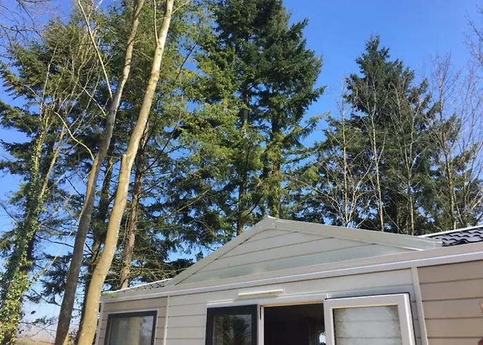 Domaine Du Blanc Pignon 2*